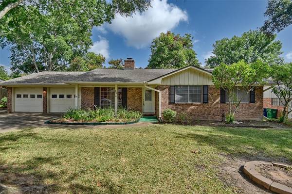 606 Tison ST, Brenham, TX 77833