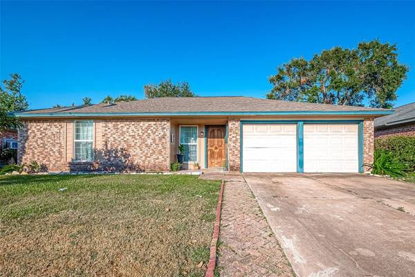 4616 Luella AVE, Deer Park, TX 77536