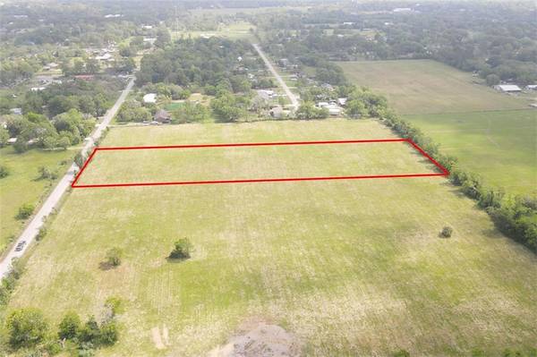 4815 Ike Franks Tract 2 RD, Arcadia, TX 77517