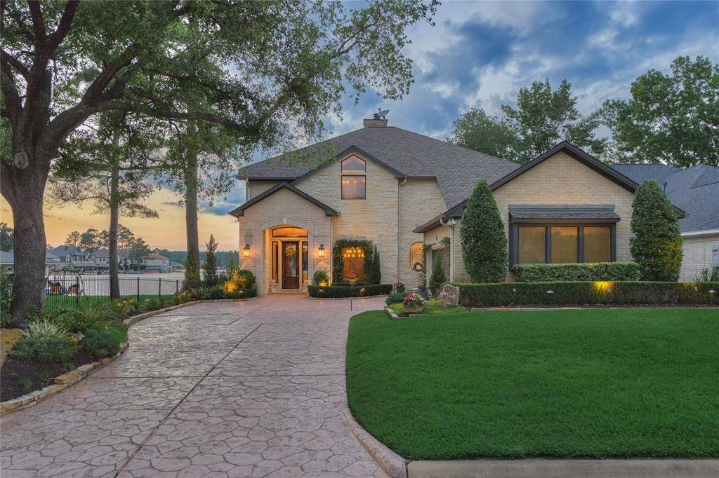 61 Sarasota CIR N,  Montgomery,  TX 77356