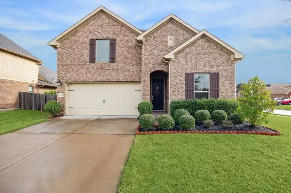 2111 Rock Prairie CT, Pearland, TX 77581