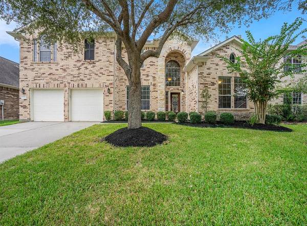 4430 W Maple DR, Friendswood, TX 77546