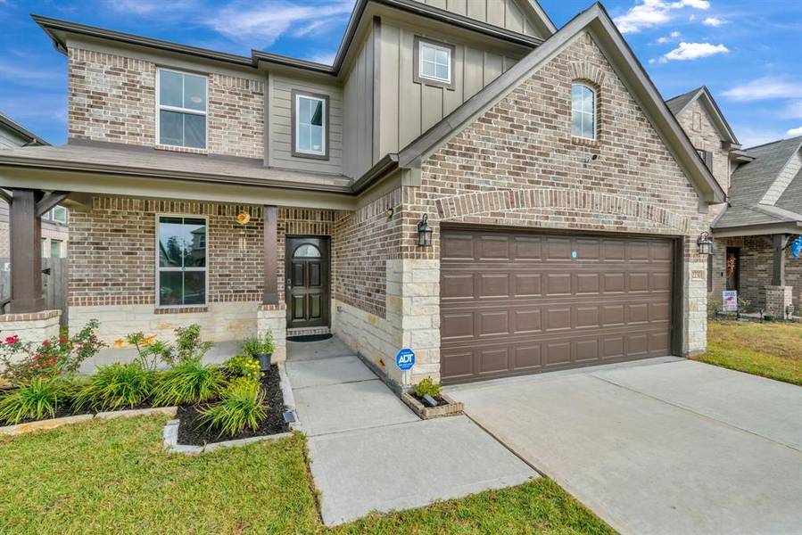 2231 Brambling LN, Conroe, TX 77385