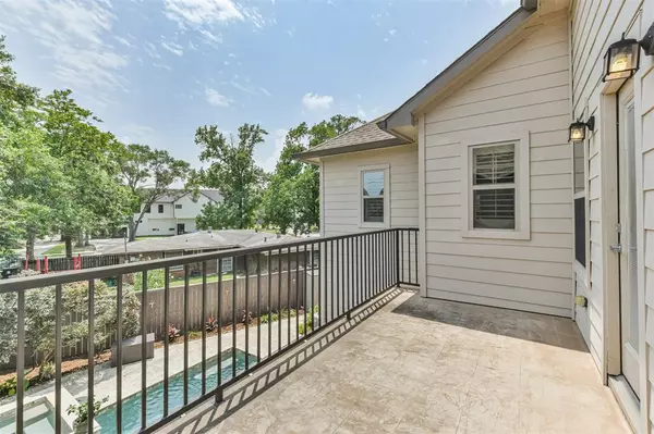 Houston, TX 77018,1045 Rosepoint ST