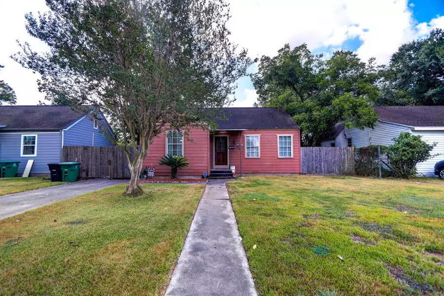 2035 Palo Alto ST, Houston, TX 77023