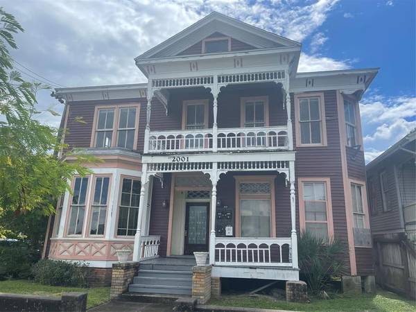 2001 Avenue L, Galveston, TX 77550