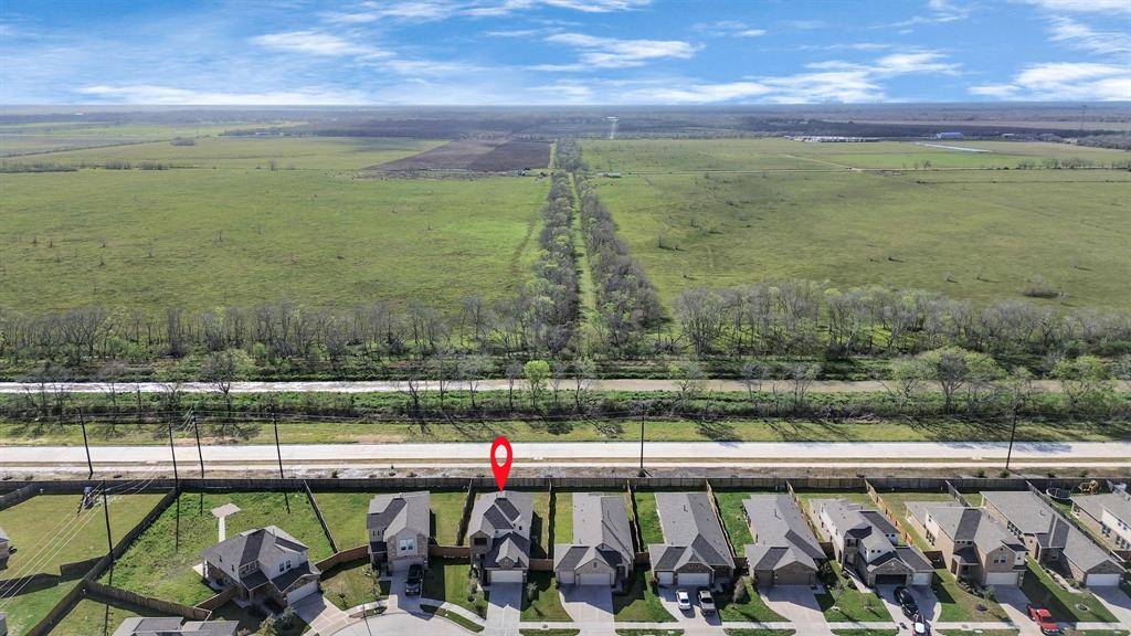 Rosharon, TX 77583,10450 Junction Peak Drive