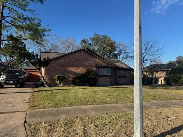 12262 Huntington Venture DR, Houston, TX 77099