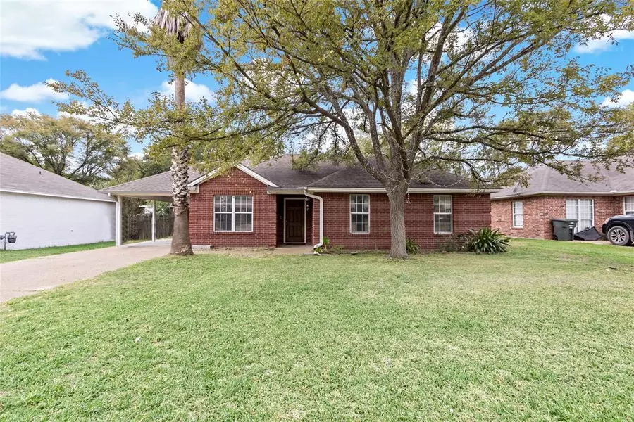 3211 Bonham DR, Bryan, TX 77803