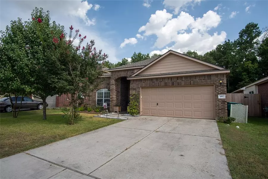 491 Oak Chase DR, Conroe, TX 77304