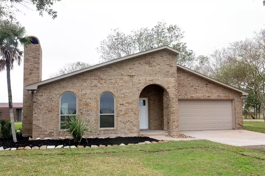 4617 County Road 459, Wharton, TX 77488