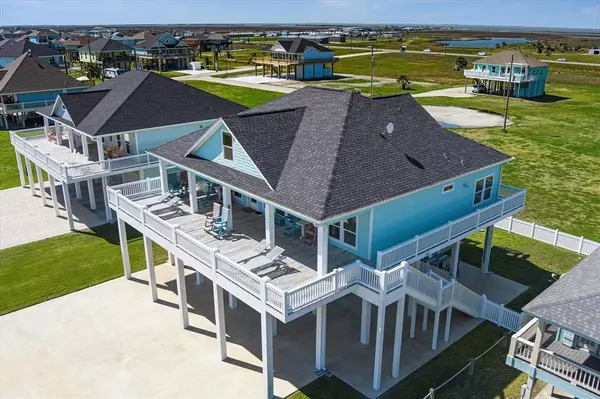 Crystal Beach, TX 77650,3025 Carioca CT