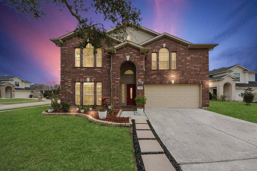 7418 Spring Creek CIR, Baytown, TX 77521