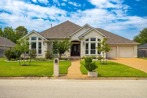 805 Pine Valley DR, College Station, TX 77845