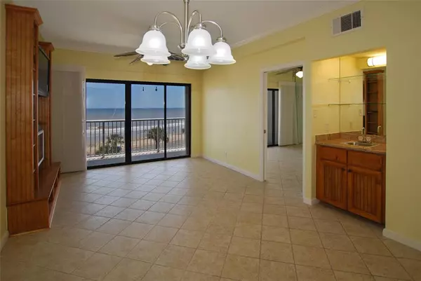 Galveston, TX 77551,7700 Seawall BLVD #410