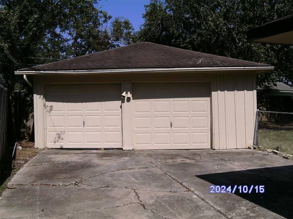 Houston, TX 77096,5850 Paisley ST