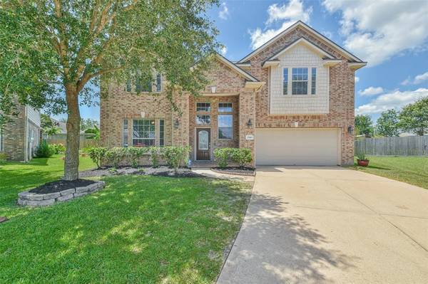 2746 Quail Dove LN, League City, TX 77573