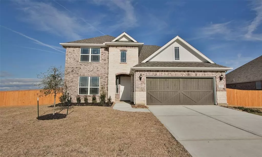 Mont Belvieu, TX 77535,13530 Sacred Oaks DR