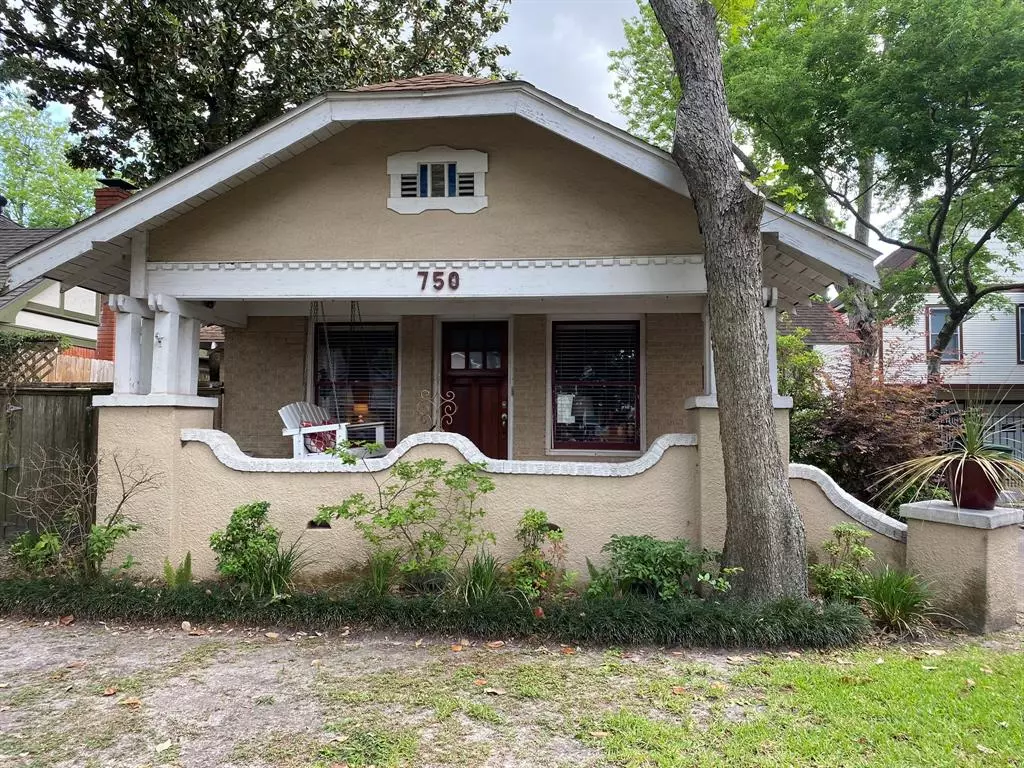 Houston, TX 77008,750 E 16th ST