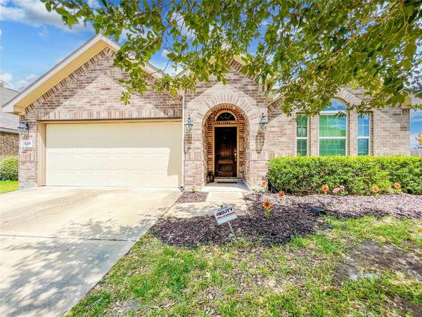 5219 Green Heath LN,  Rosharon,  TX 77583