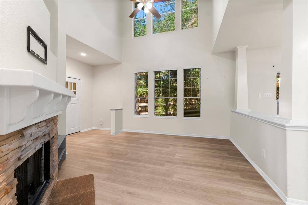 The Woodlands, TX 77380,75 Scarlet Woods CT