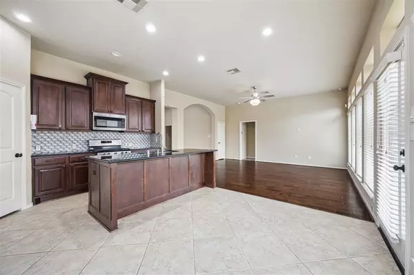 Pearland, TX 77584,2827 Field Hollow DR