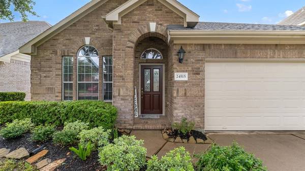 24515 Springwood Glen LN, Katy, TX 77494