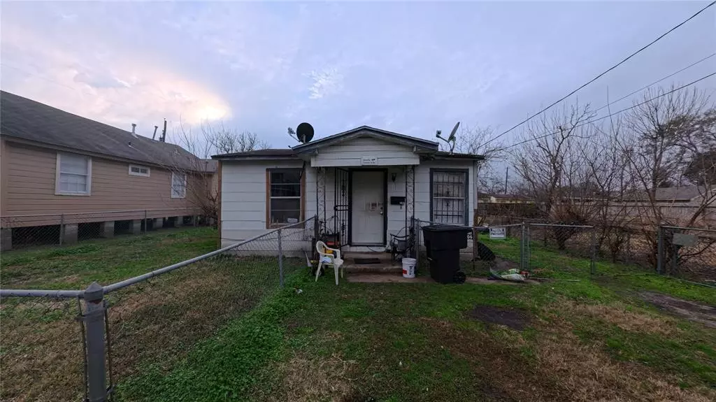 2307 Lucas ST, Houston, TX 77026