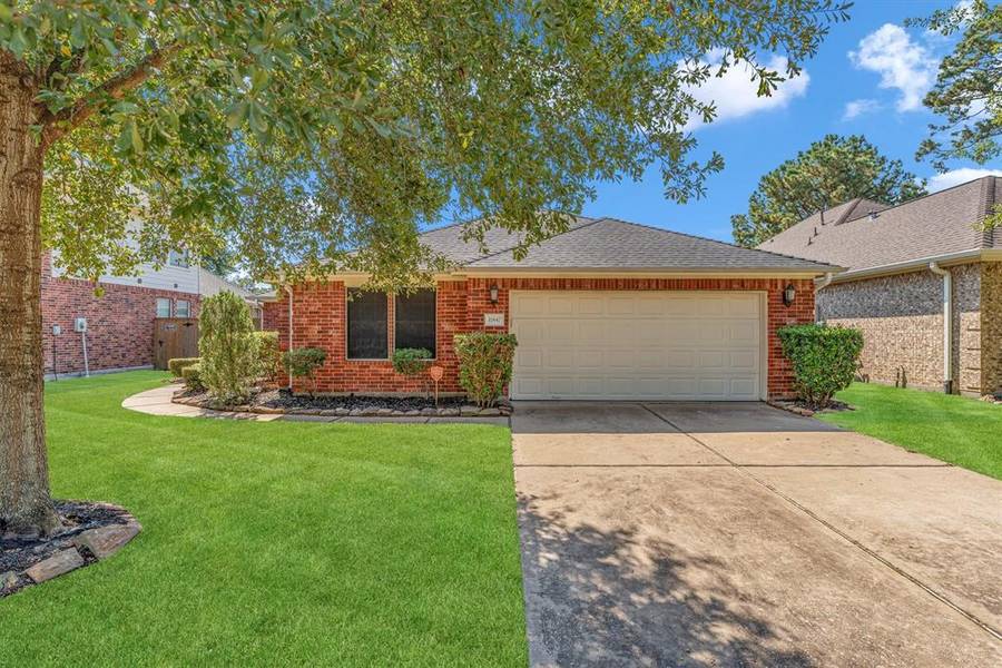 11847 Gatesden DR, Tomball, TX 77377