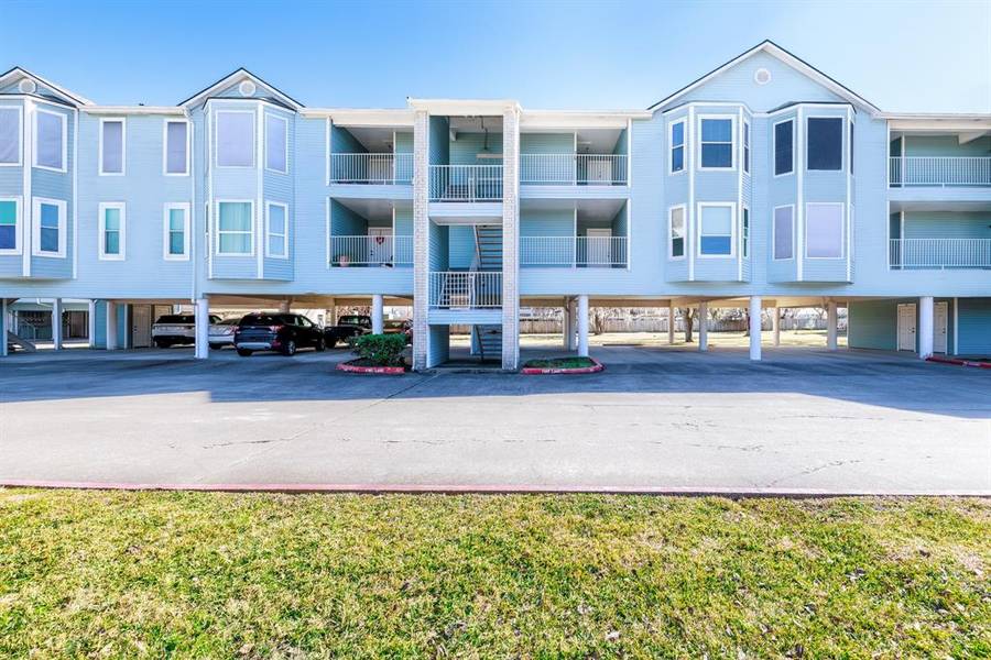 18617 Egret Bay BLVD #704, Webster, TX 77058