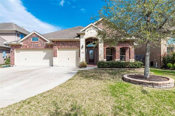 4711 Salinas LN, League City, TX 77573