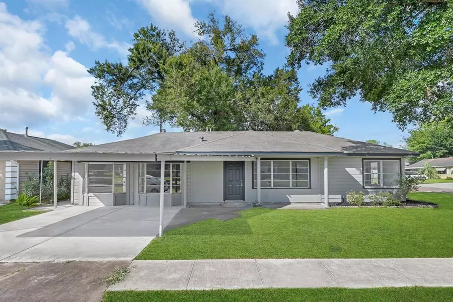 1217 Gary AVE, Pasadena, TX 77502