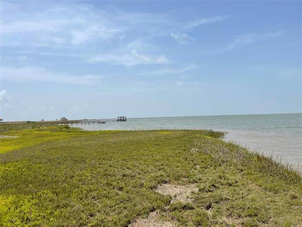 3121 Bay Ridge, Palacios, TX 77465