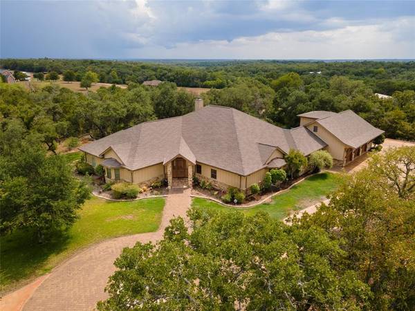 3555 Forest Hill East RD, La Grange, TX 78945