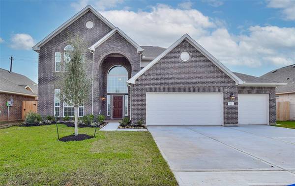 402 Riesling DR, Alvin, TX 77511