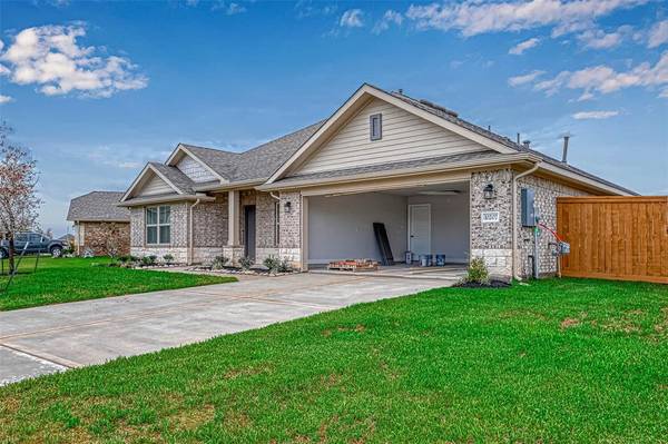 10207 Whitney Reach DR, Rosharon, TX 77583