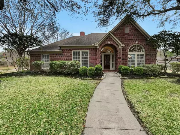 3910 S Water Iris CT, Houston, TX 77059