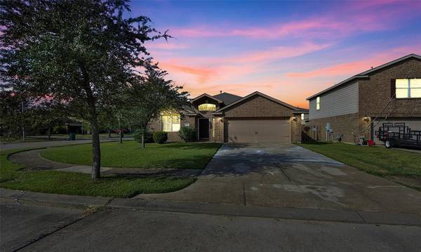 9918 Onyx Trail DR, Rosharon, TX 77583