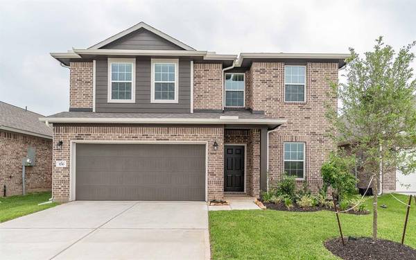 1710 Sun Dial DR, Angleton, TX 77515