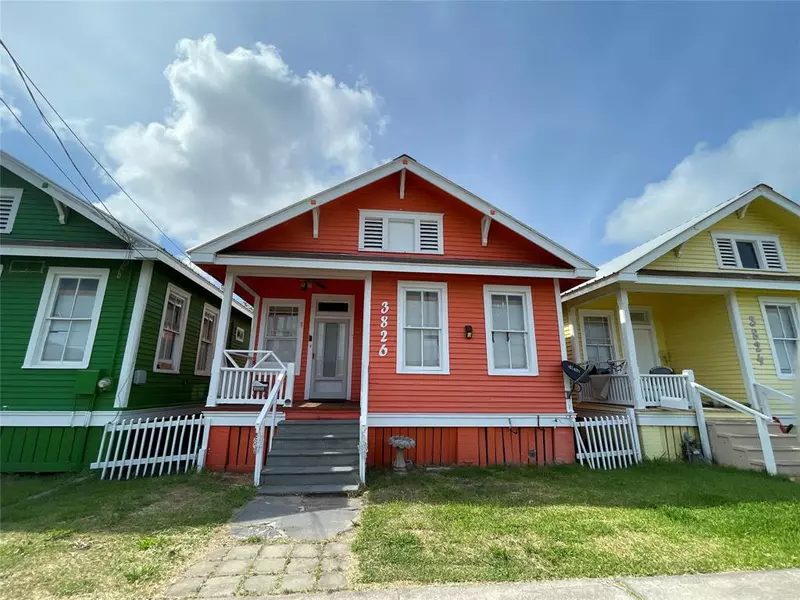 3826 Avenue M 1/2, Galveston, TX 77550