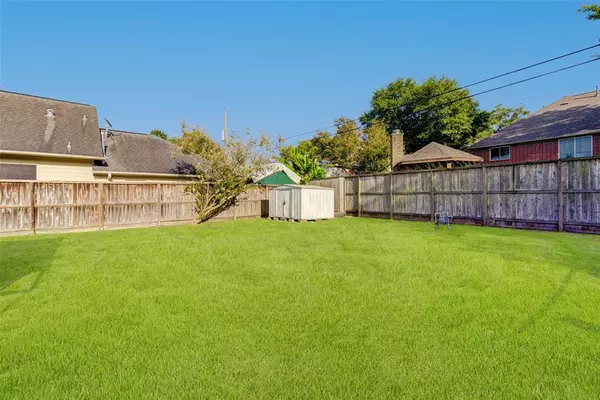 Bellaire, TX 77401,4903 Beech ST