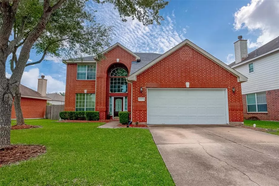 14835 Cumberland Bridge LN, Sugar Land, TX 77498