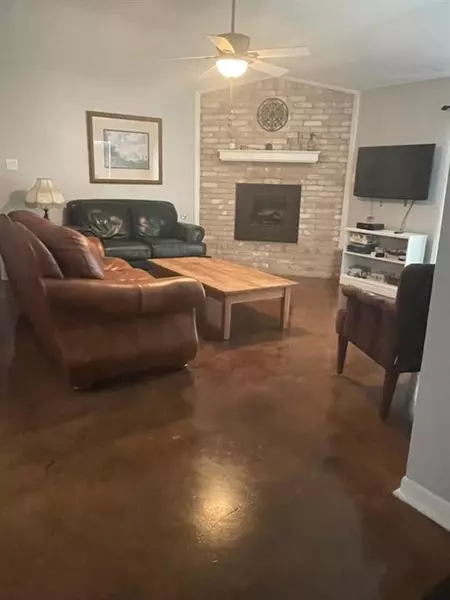 2017 Wilderland CIR, Bryan, TX 77807