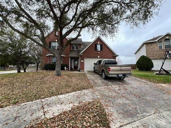 318 Diamond Bay DR, Dickinson, TX 77539