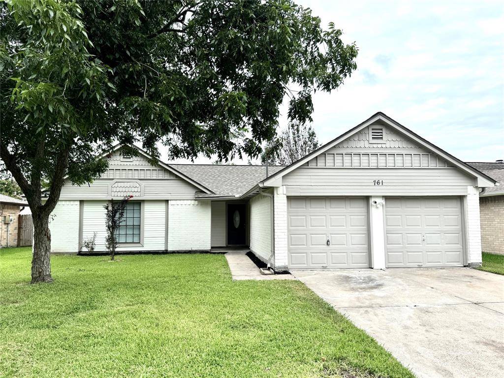 761 Otter Creek DR, La Porte, TX 77571