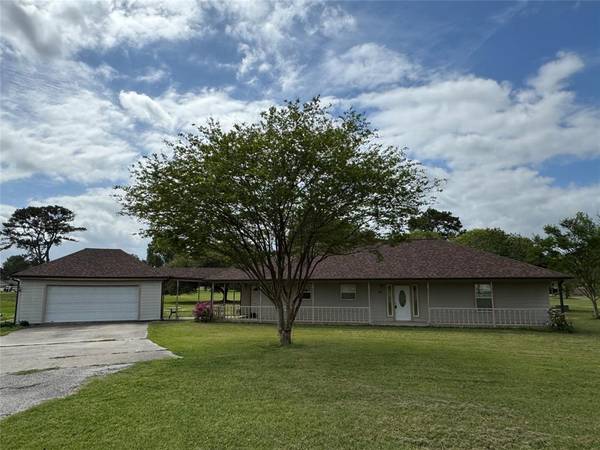 235 Augusta DR, Trinity, TX 75862