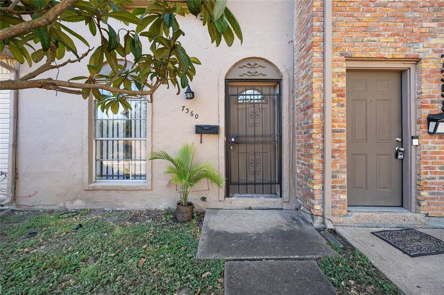 7360 Crownwest ST #7360, Houston, TX 77072