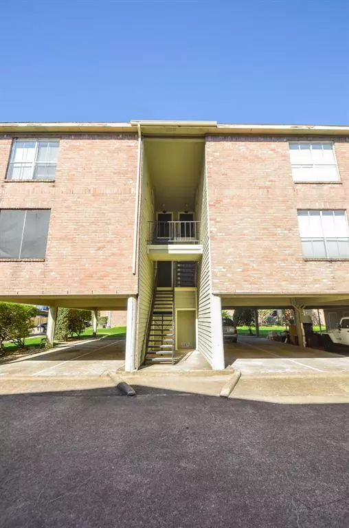 18800 Egret Bay BLVD #215, Webster, TX 77058