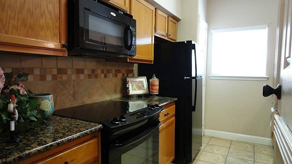 Houston, TX 77090,17465 Red Oak DR #7465