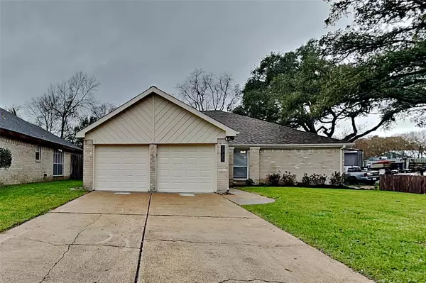 2725 Elder RD, Katy, TX 77493